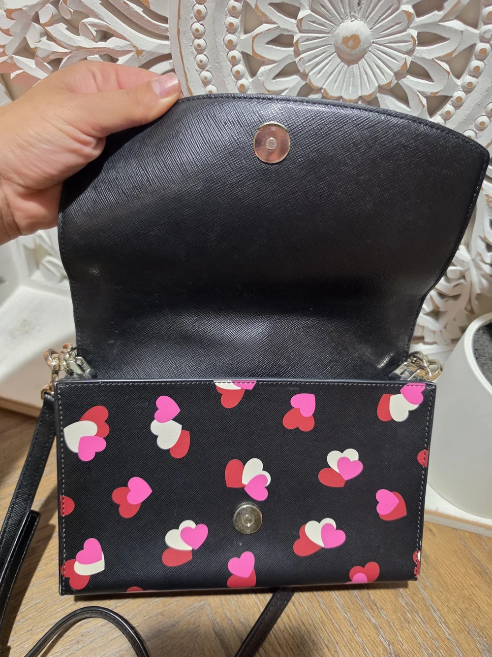Kate Spade New York Heart Print Crossbody Purse | Black Multi | Gold Chain Strap